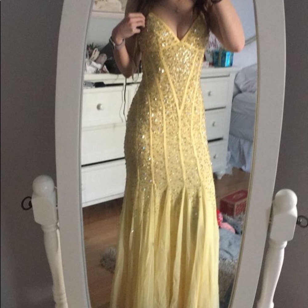 Prom dress